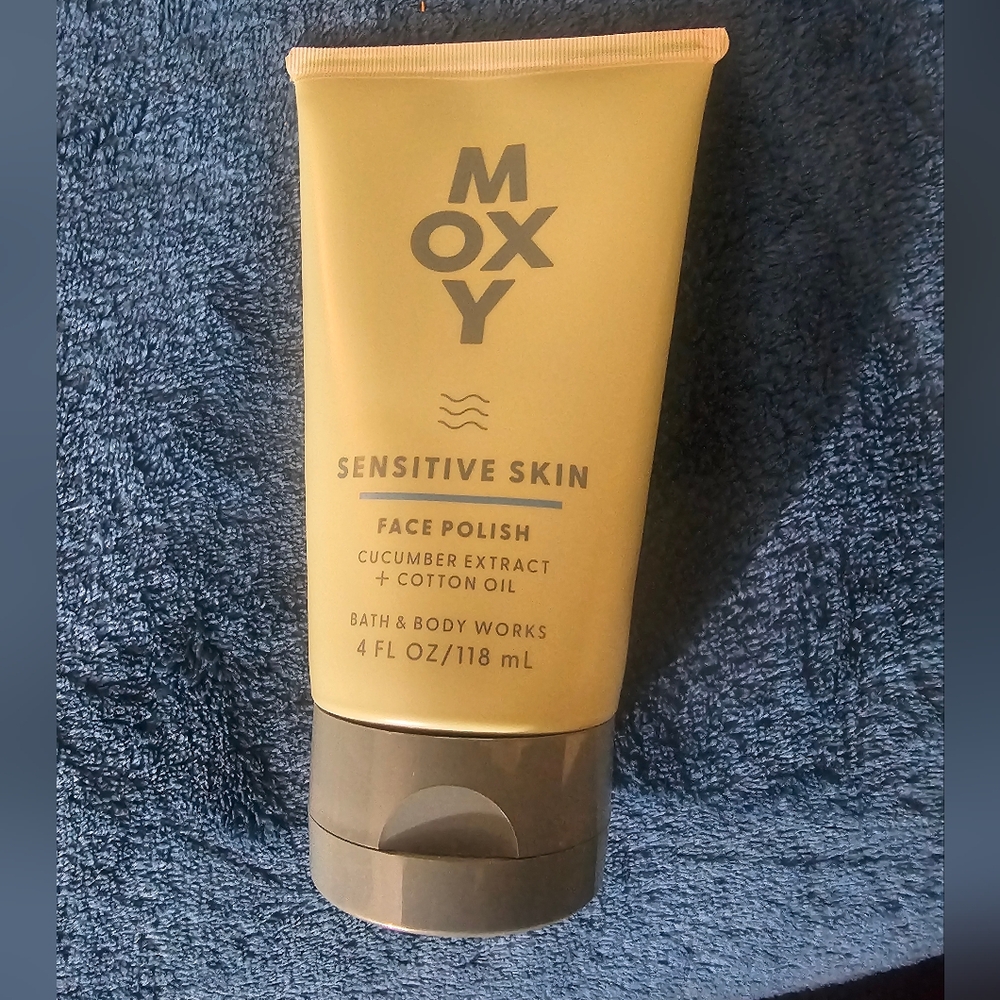 NWT Bath & Body Works Moxy Sensitive Skin Fash Polish